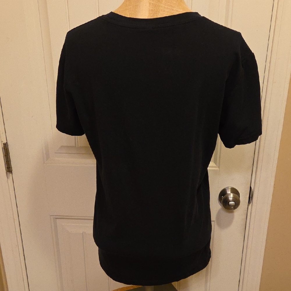 Black Rainbow 'Be Kind' T-Shirt - Picture 2 of 6